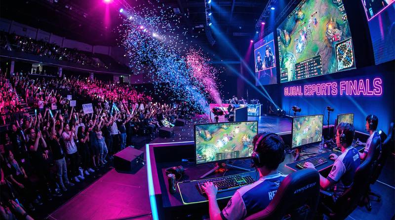 探花电竞直播视频